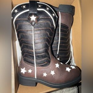 Pat Pat Cowboy boot girls boys size 10-NWT Brown and Black Star Cowboy Boots